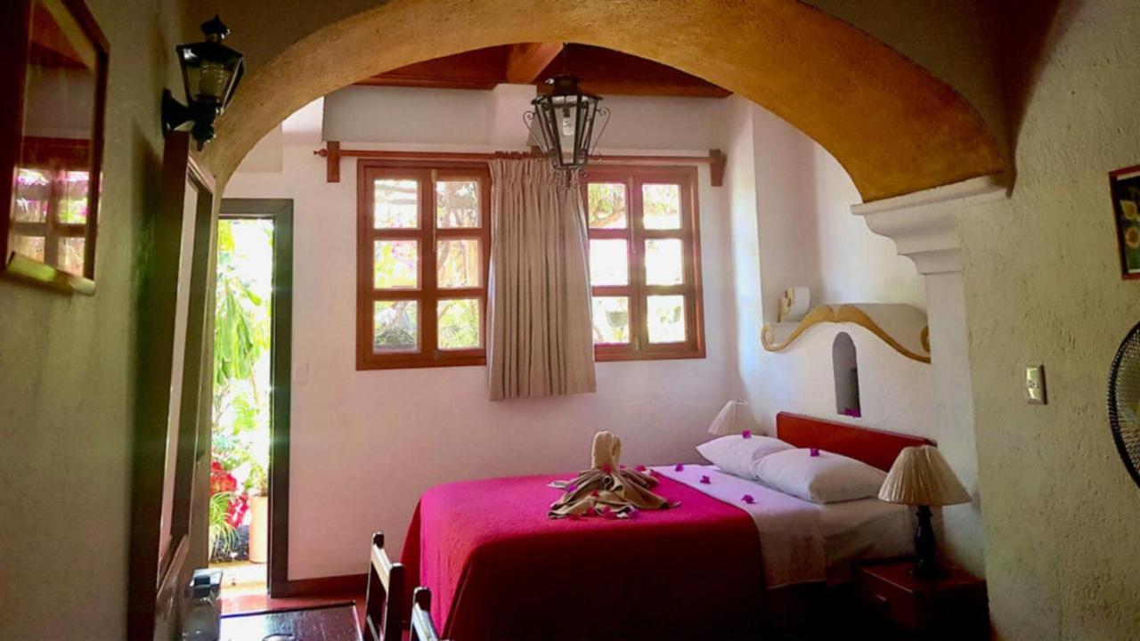 Hotel Las Golondrinas オアハカ州 エクステリア 写真