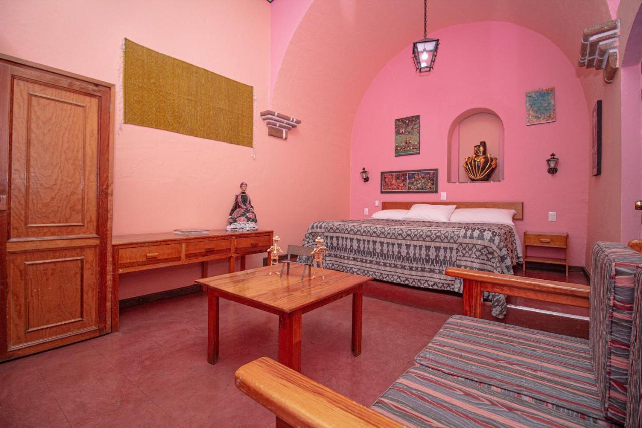 Hotel Las Golondrinas オアハカ州 エクステリア 写真