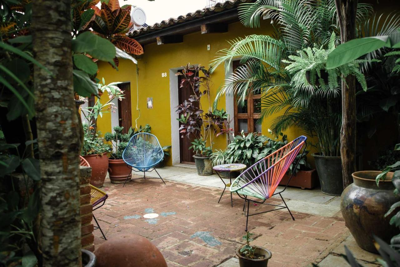 Hotel Las Golondrinas オアハカ州 エクステリア 写真