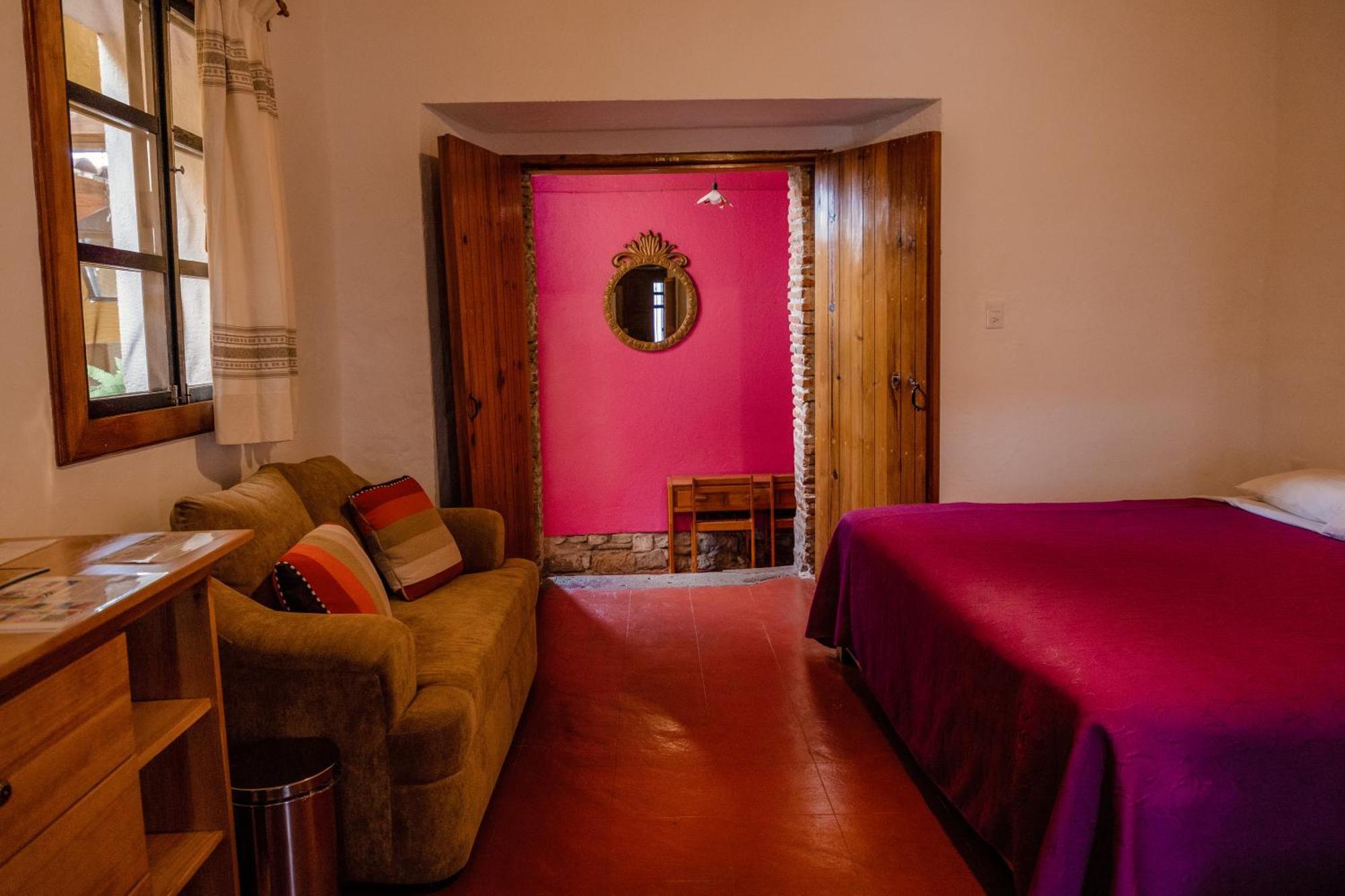 Hotel Las Golondrinas オアハカ州 エクステリア 写真