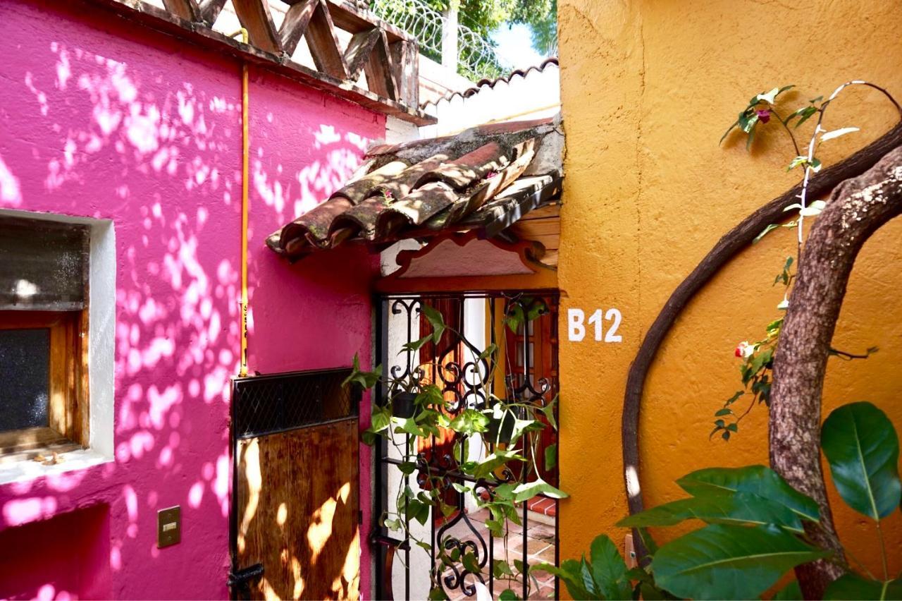 Hotel Las Golondrinas オアハカ州 エクステリア 写真